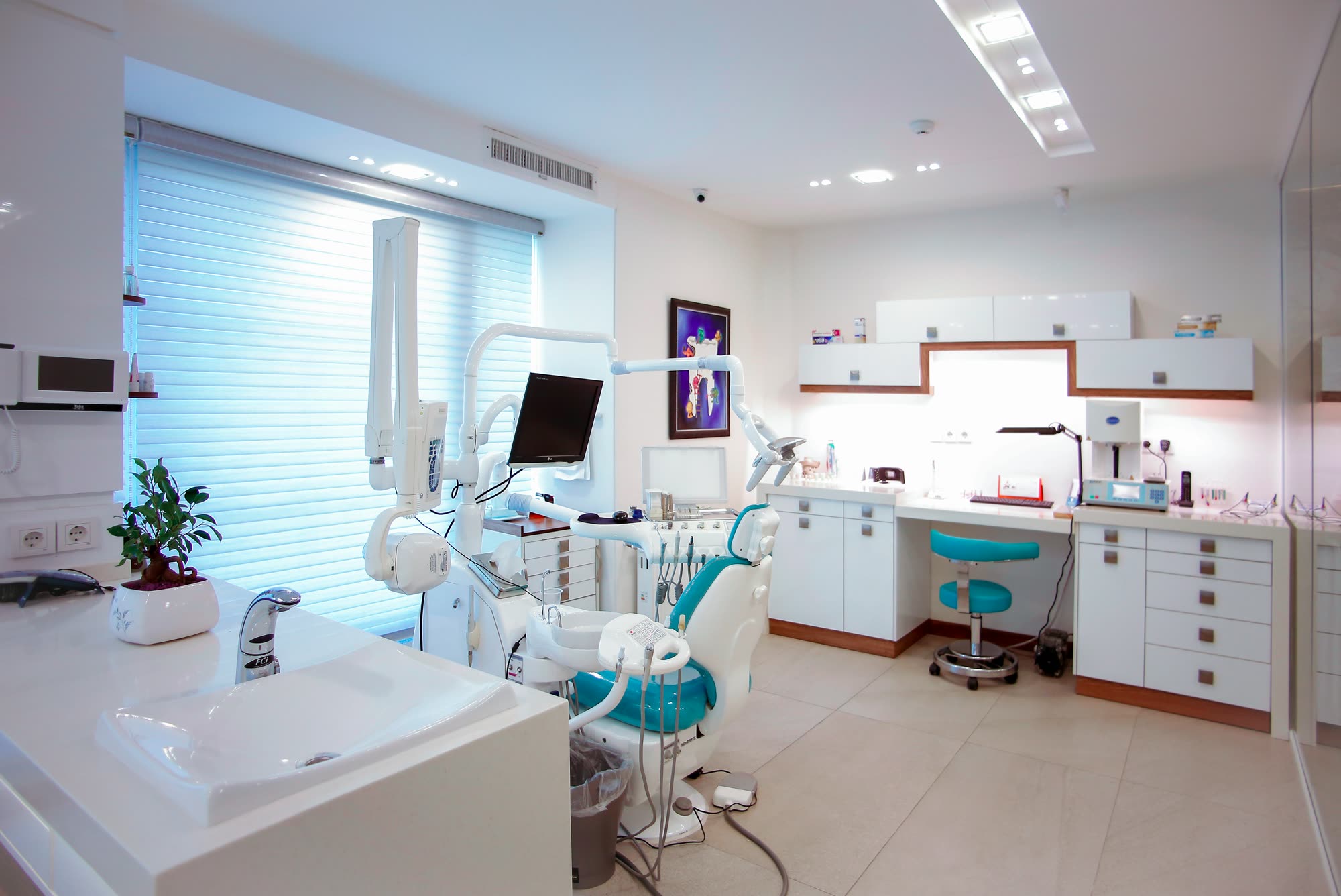 A modern dental operatory